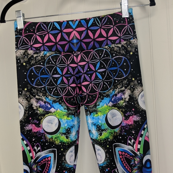 Electrothread Rafiki Meditation Print Yoga Legging - Picture 13 of 15